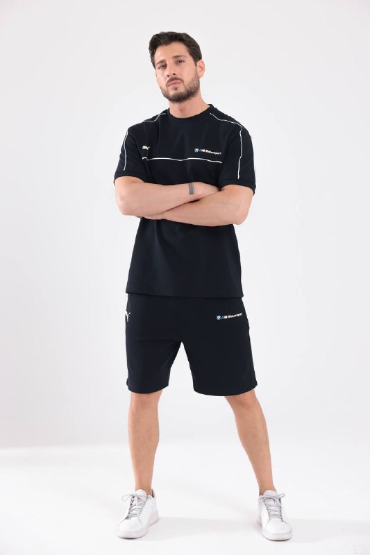 Apparel — TGqnmndMTwAR view