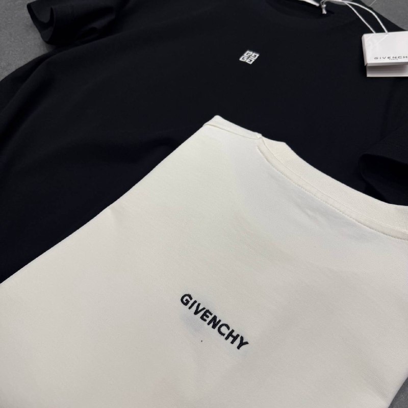 Apparel — TGqw7mzGKGWV view