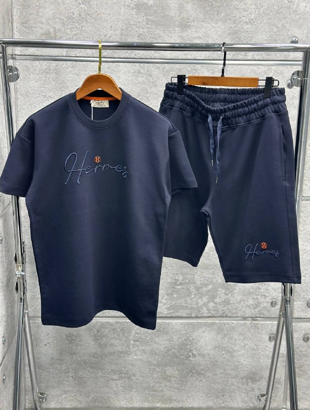 Apparel — TGqz_VDnXr-B