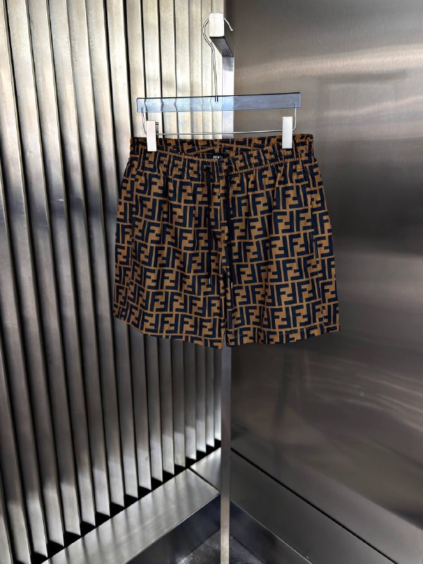 Apparel — TGr4puKKbIOn