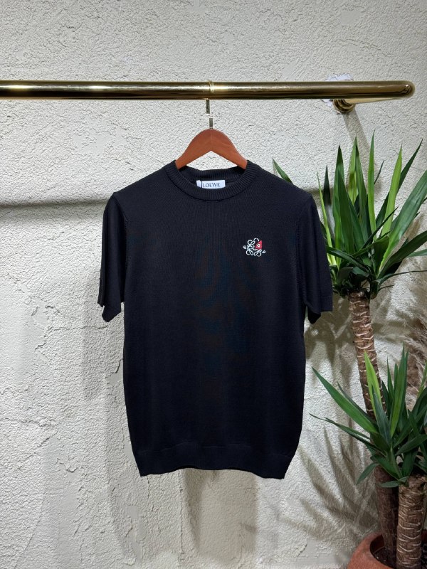 Apparel — TGr5_6EuSQnr