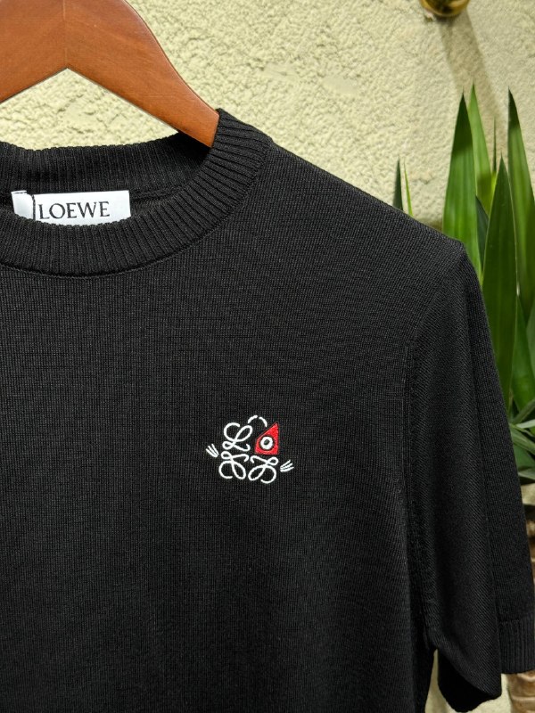 Apparel — TGr5_6EuSQnr view
