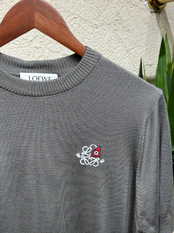 Apparel — TGr5_6EuSQnr view
