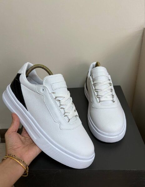 Men's Sneakers — TGr81yDMa7KX view 3