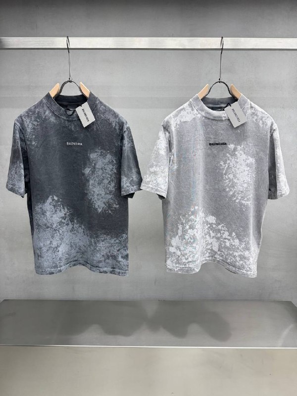 Apparel — TGrEFkQfTT8Y view