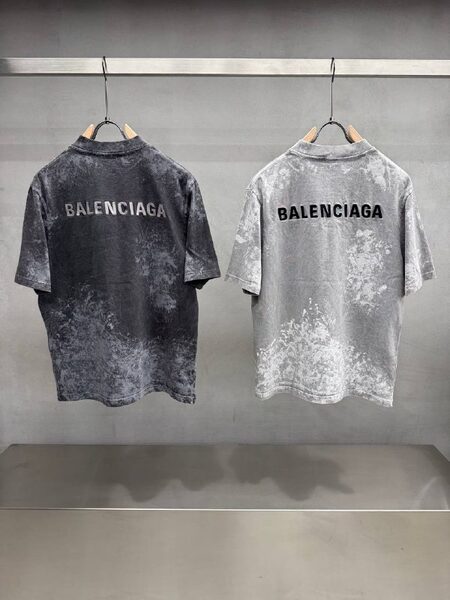 Apparel — TGrEFkQfTT8Y view 4