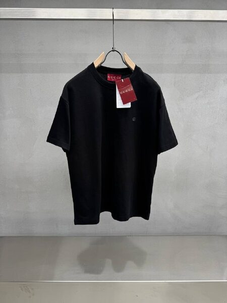 Apparel — TGrIuvhVz8lx view 4