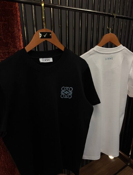 Apparel — TGrOT2AR8DLU