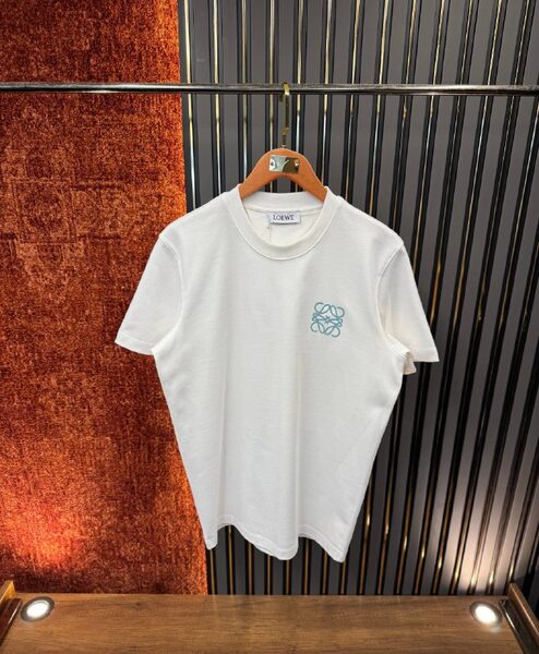 Apparel — TGrOT2AR8DLU view 4