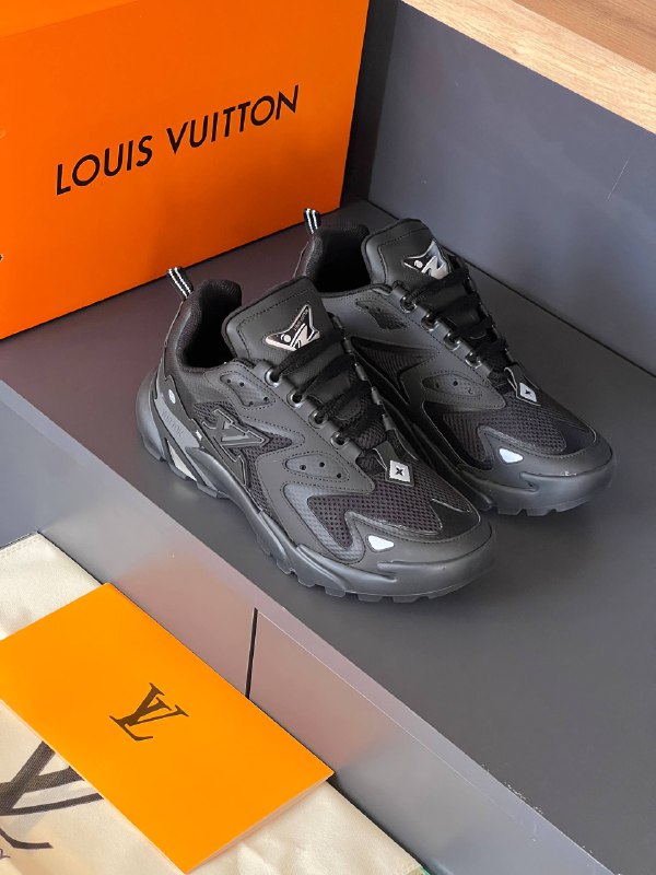 Men's Sneakers — TGrYItc2VNjT