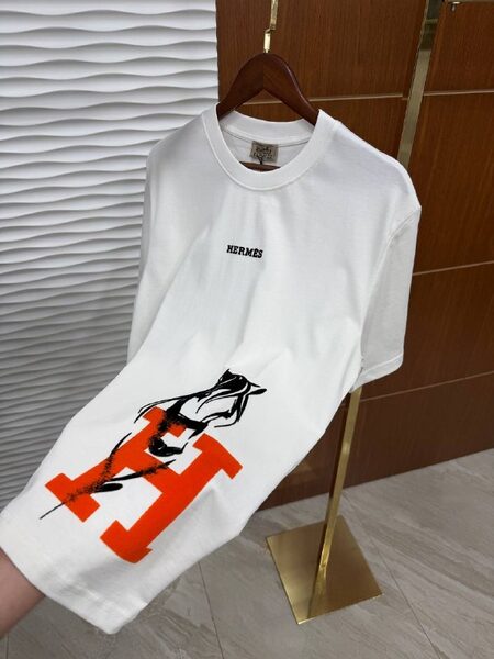 Apparel — TGr_QCi6Samj view 5
