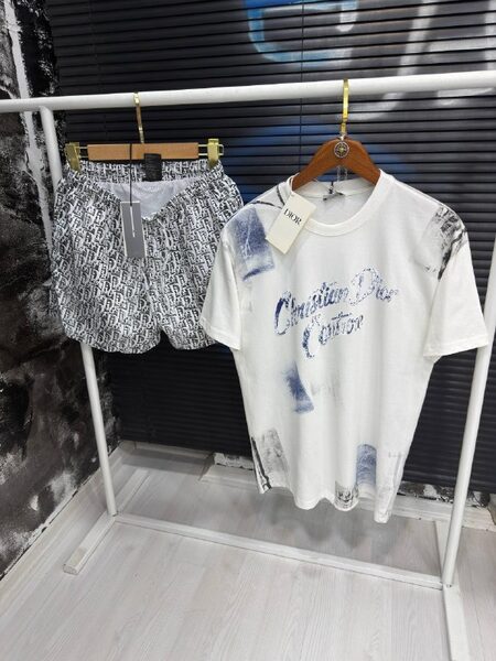 Apparel — TGrbWS9fq2nQ view 8