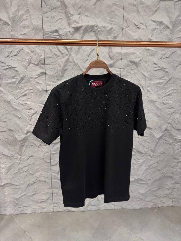Apparel — TGrepEtQs0rJ view