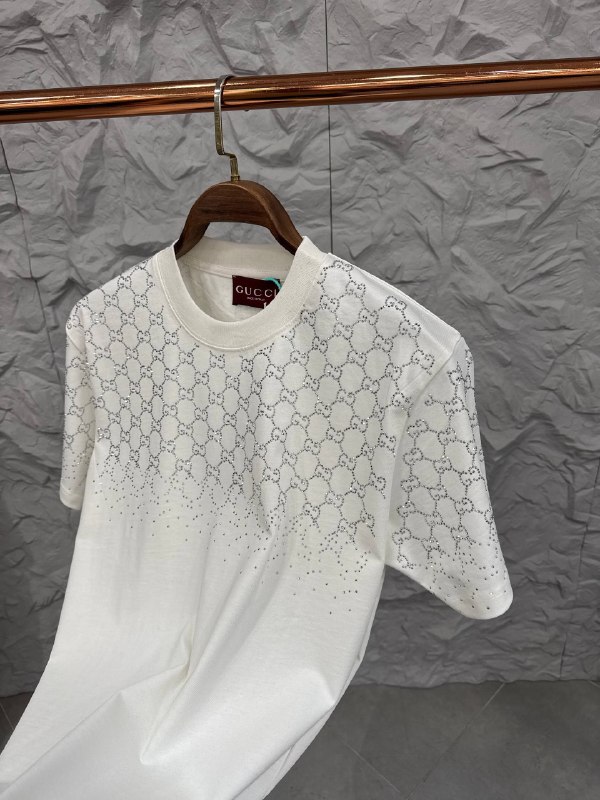 Apparel — TGrepEtQs0rJ view