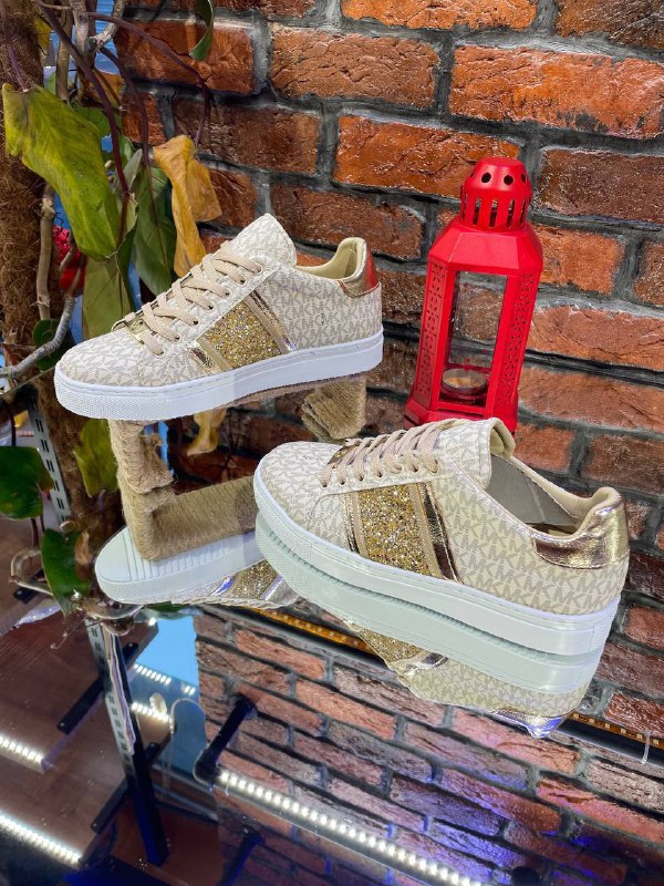 Women's Shoes — TGri2RjVsv2s view