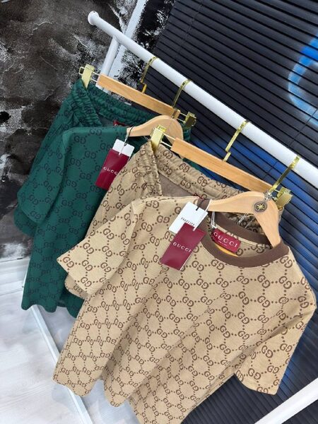 Apparel — TGrjhaOCX7KM view 2