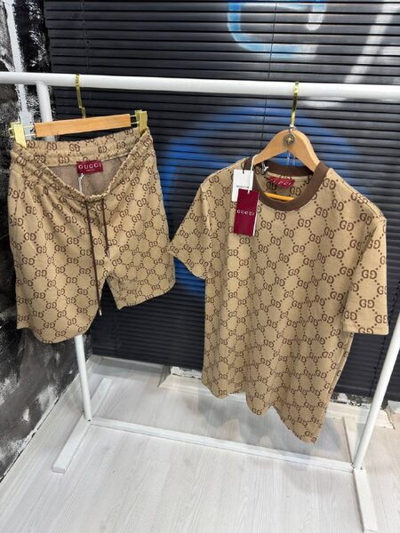 Apparel — TGrjhaOCX7KM view 3