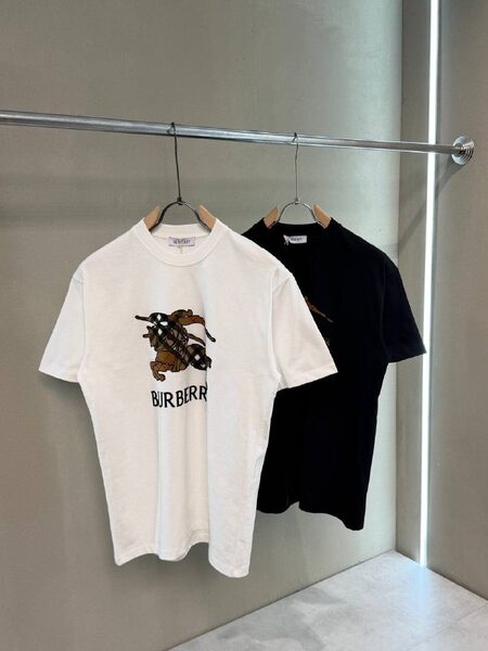 Apparel — TGrpDYFyRjGo view 3