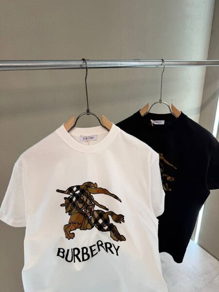 Apparel — TGrpDYFyRjGo view 4