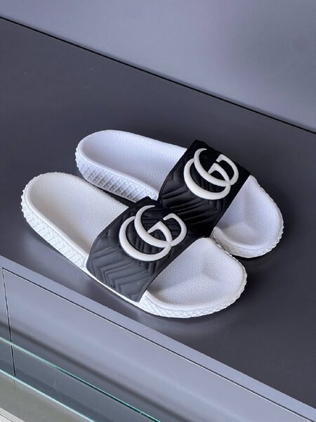 Men's Sneakers — TGrxXHoyoHgo