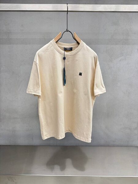 Apparel — TGs17vjYzMPS view 2