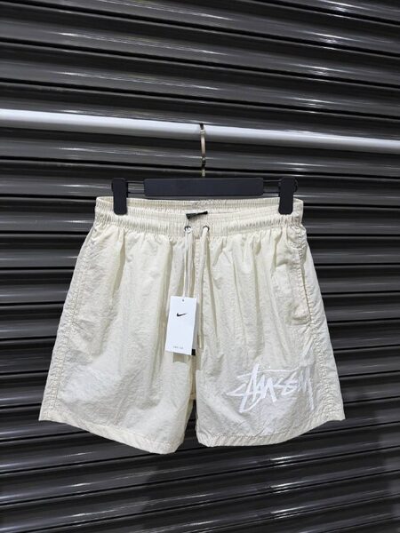 Apparel — TGs4qgUG977q view 3