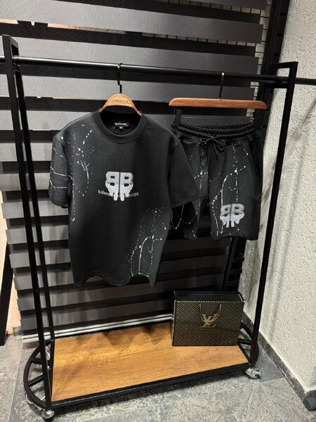 Apparel — TGsGjOiRD32j