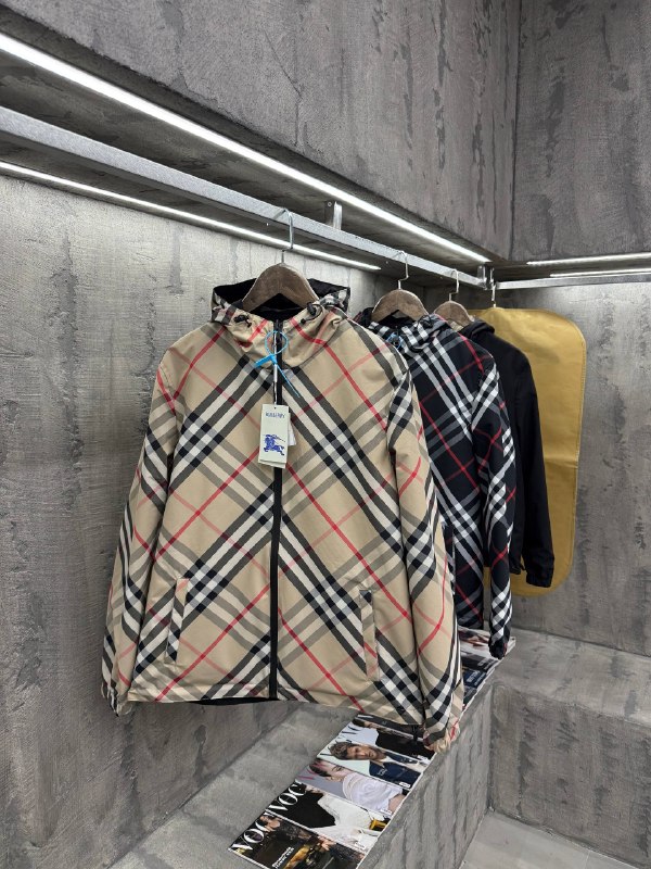 Apparel — TGsI2HN3UYYm
