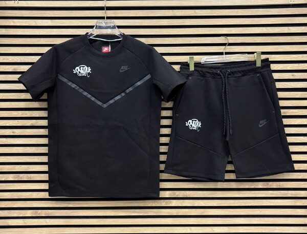 Apparel — TGsLaUCP1I-4