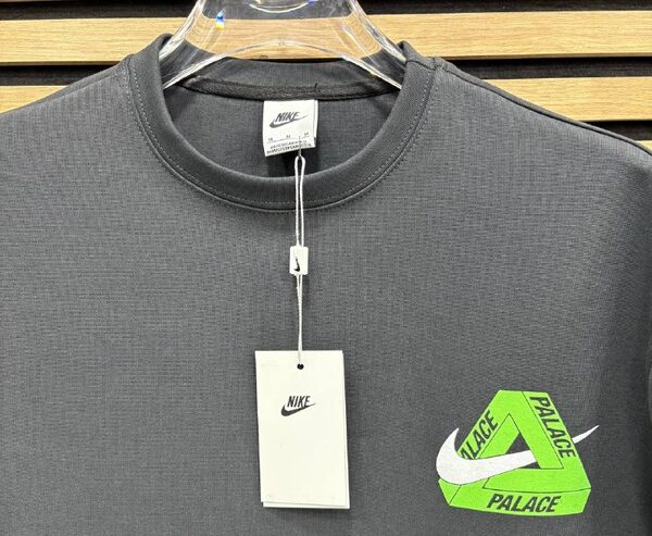 Apparel — TGsMjV-nZmeX view 4