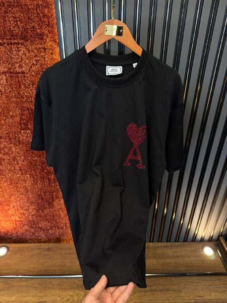 Apparel — TGsMla5gZGj6
