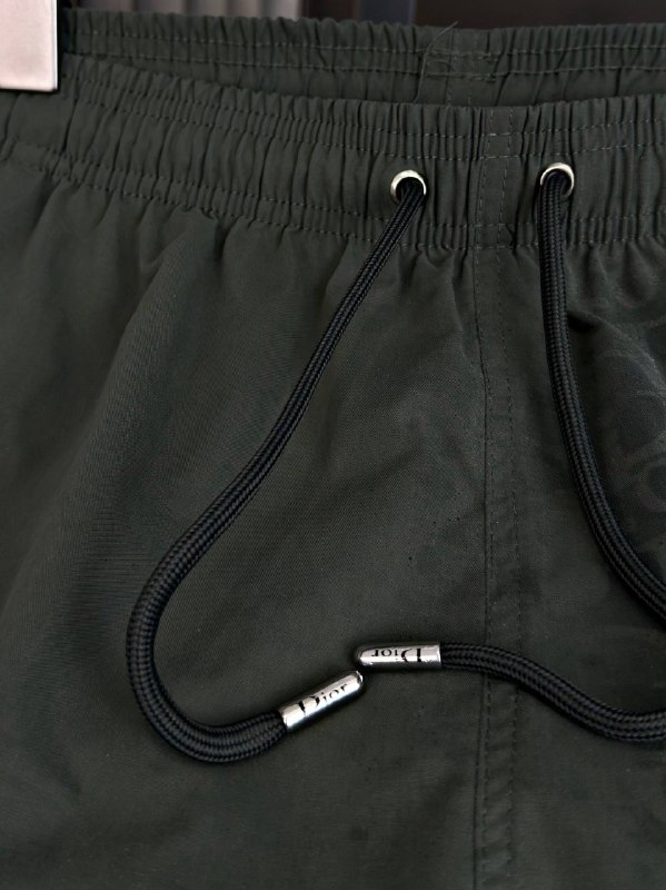 Apparel — TGsUfl2xv7nm view