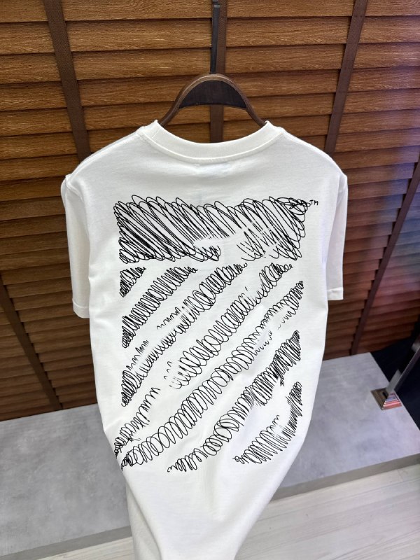 Apparel — TGsUk4v_pWoc view