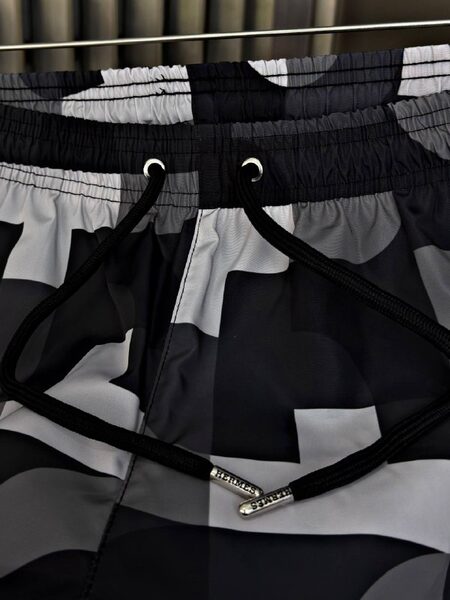 Apparel — TGsVo8hX-Zjr view 3