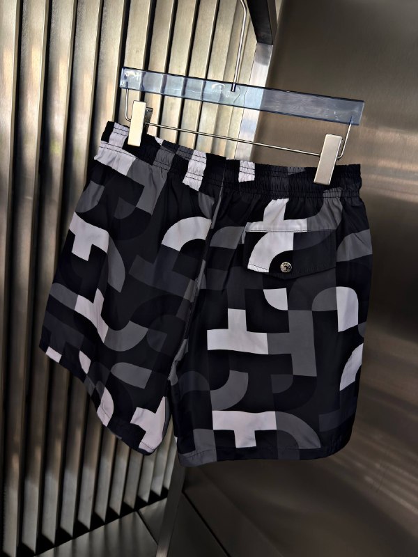 Apparel — TGsVo8hX-Zjr view