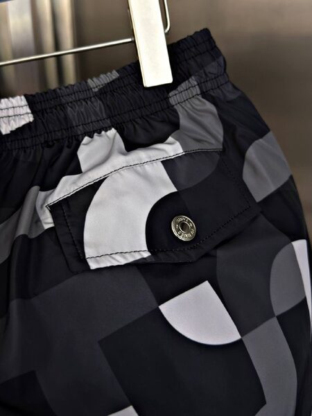 Apparel — TGsVo8hX-Zjr view 5