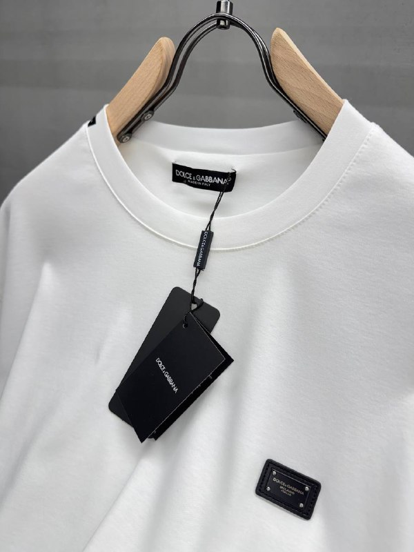 Apparel — TGsXQHMKx_Ht view