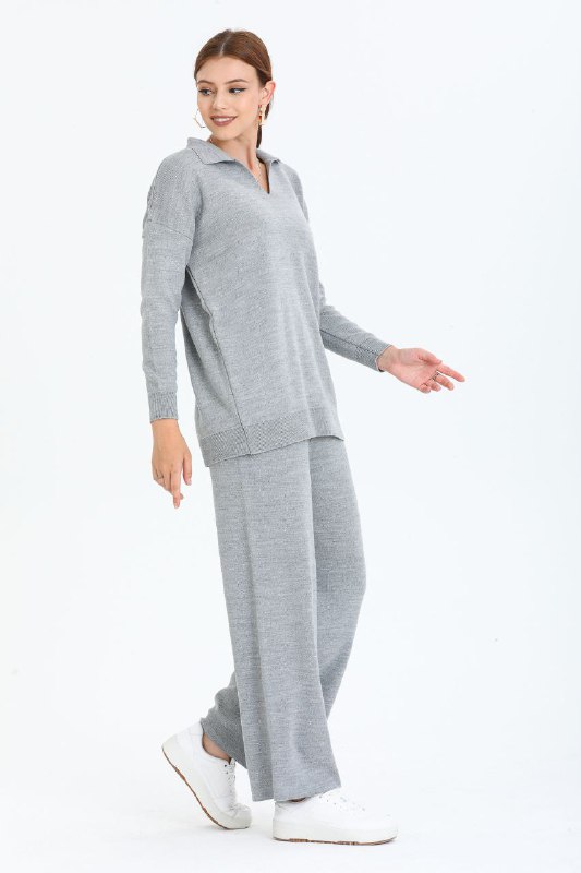 Apparel — TGsZ9baQBkM5 view