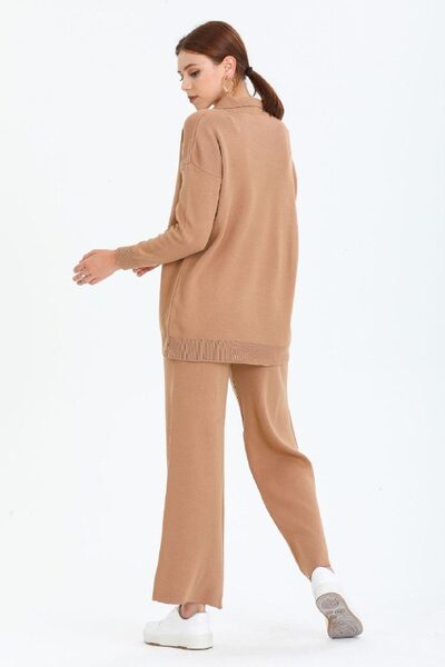 Apparel — TGsZ9baQBkM5 view 8