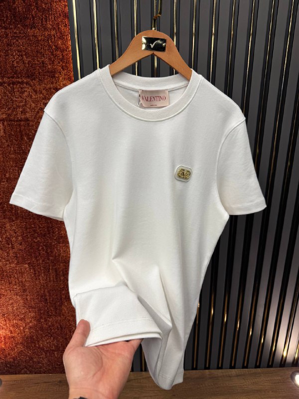 Apparel — TGsaFCpAA0c6 view