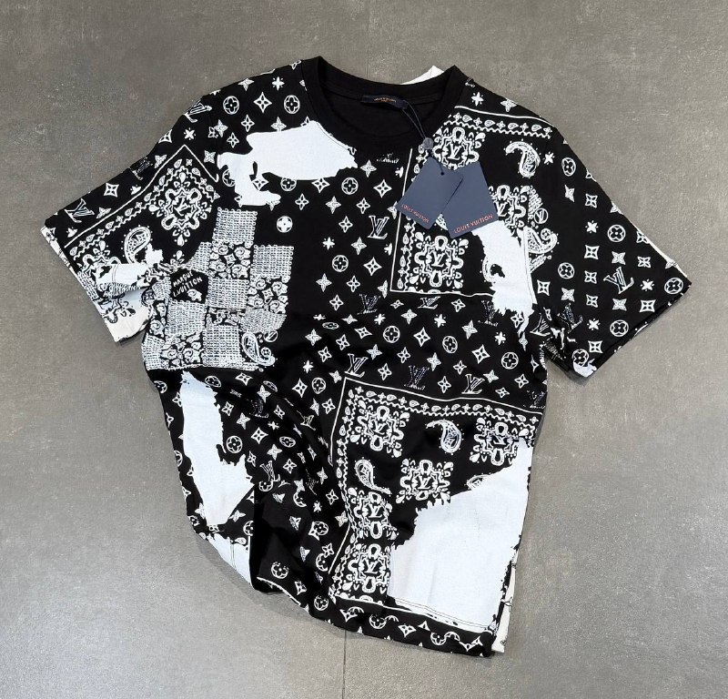 Apparel — TGsb9-GFx7bZ view