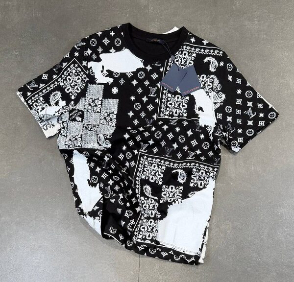 Apparel — TGsb9-GFx7bZ view 2