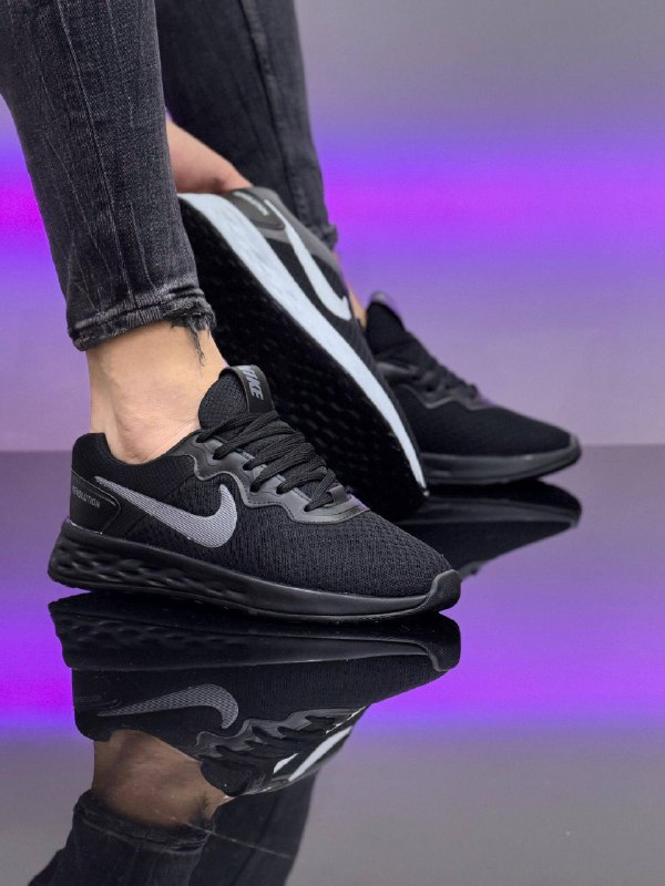 Men's Sneakers — TGsfxwbkJ-P8