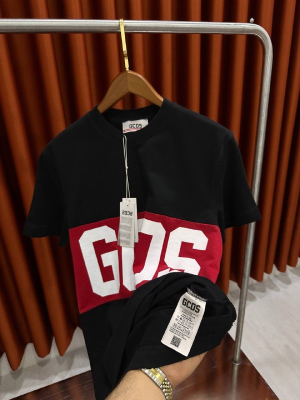 Apparel — TGsgkNjLJMmn view