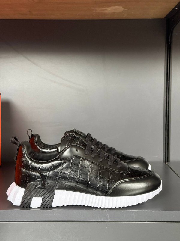 Men's Sneakers — TGshnHTYWkVz view