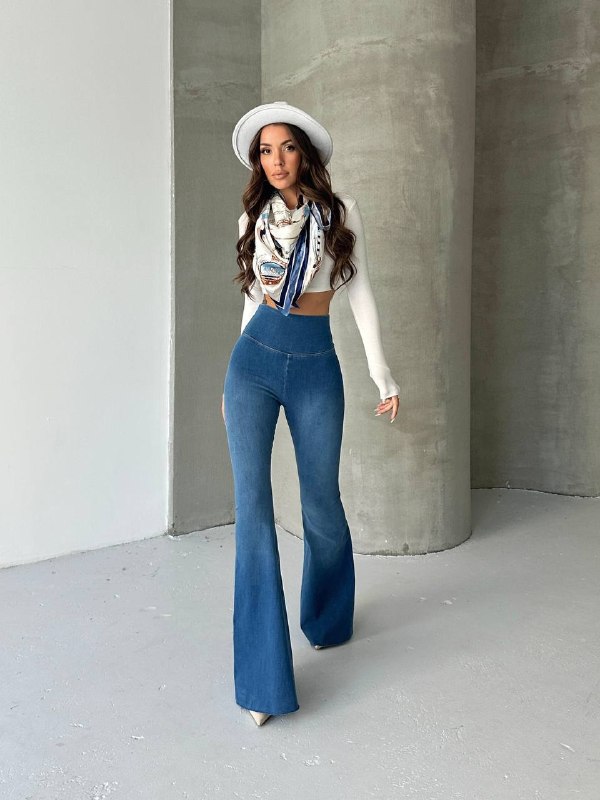 Apparel — TGskVMyzxzyd view