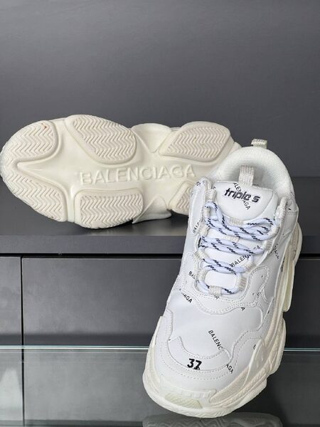 Men's Sneakers — TGspC6WT2Q3k view 5