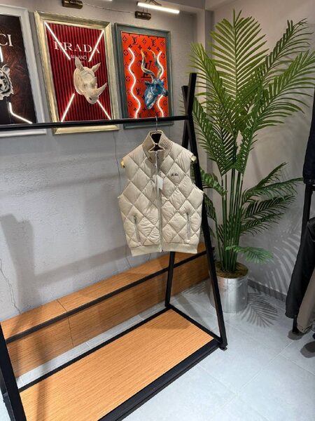 Apparel — TGspctyZHdxP
