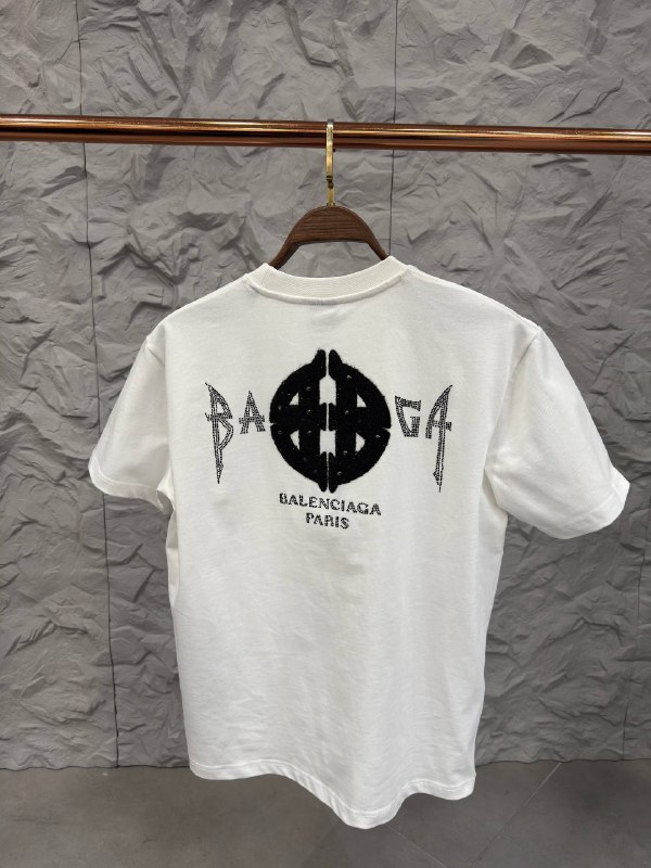 Apparel — TGspdrH6fSiD view