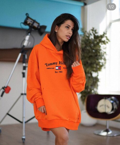 Apparel — TGsqfyuC7Tsq view 2